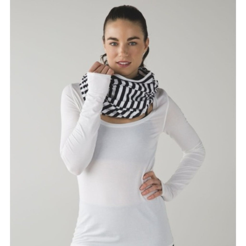 Lululemon Vinyasa Scarf *Zips Apex Stripe Black White