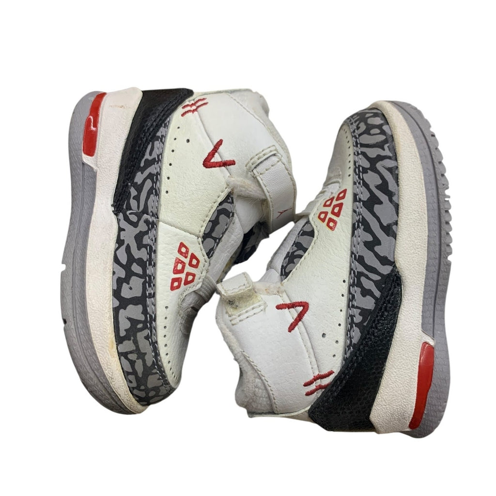 Nike Air Jordan 3 Toddler Size 4C White Cement High Top