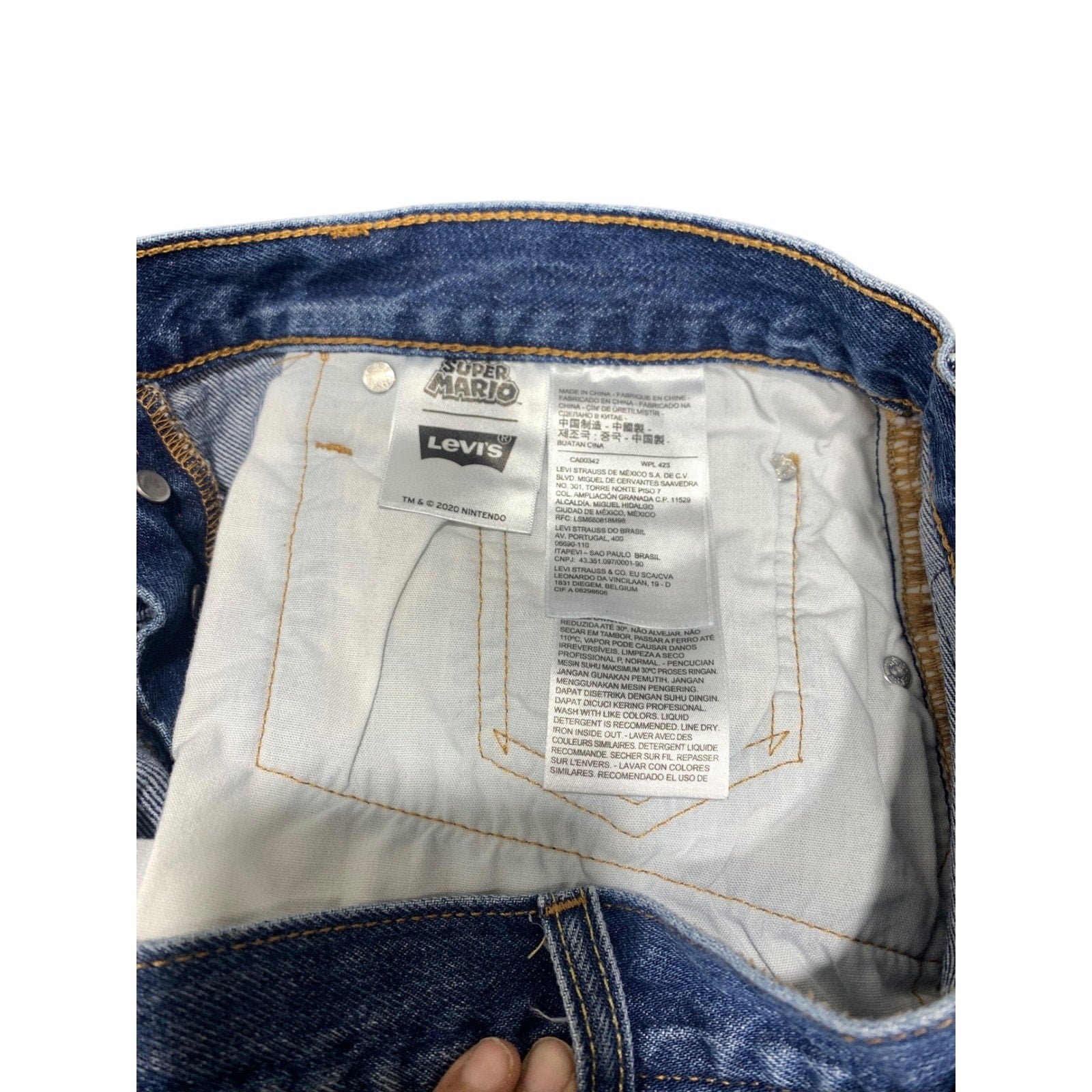 Levi's x Super Mario 501 Denim Shorts Medium Wash Blue Cut Off Womens 30