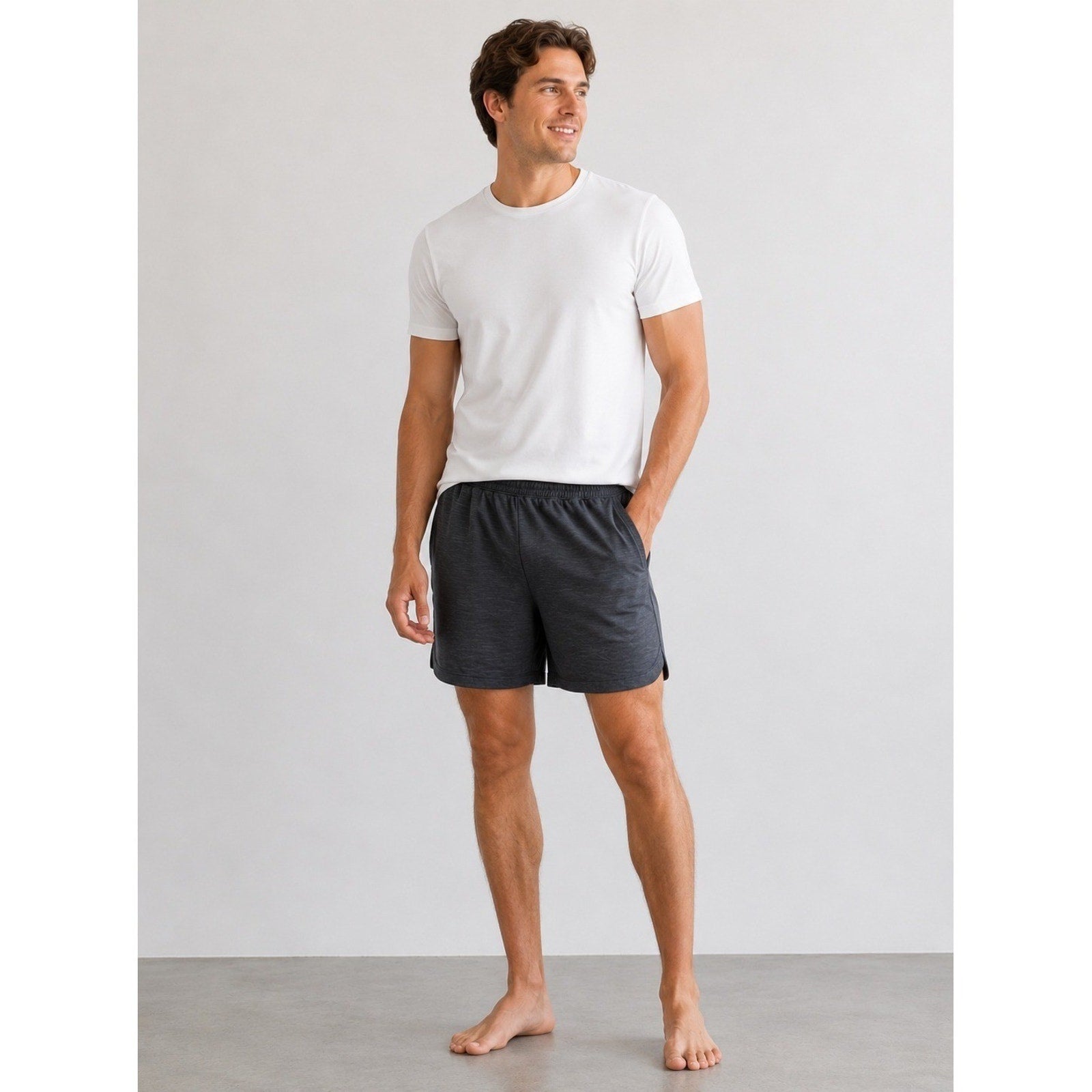 Lululemon Mens shorts Heathered Charcoal Grey Training Shorts Size M