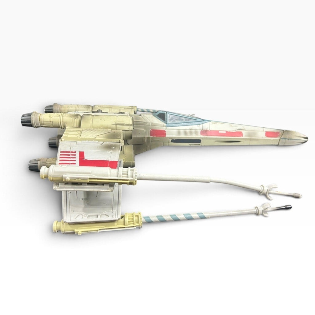 2002 Hasbro Star Wars X-Wing Fighter Saga Series Vintage Collectible Rare