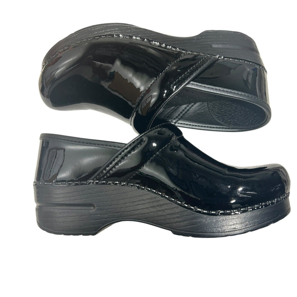 Dansko Professional Patent Black Leather Clogs Shoes 406-020202 EU 37 work nurse