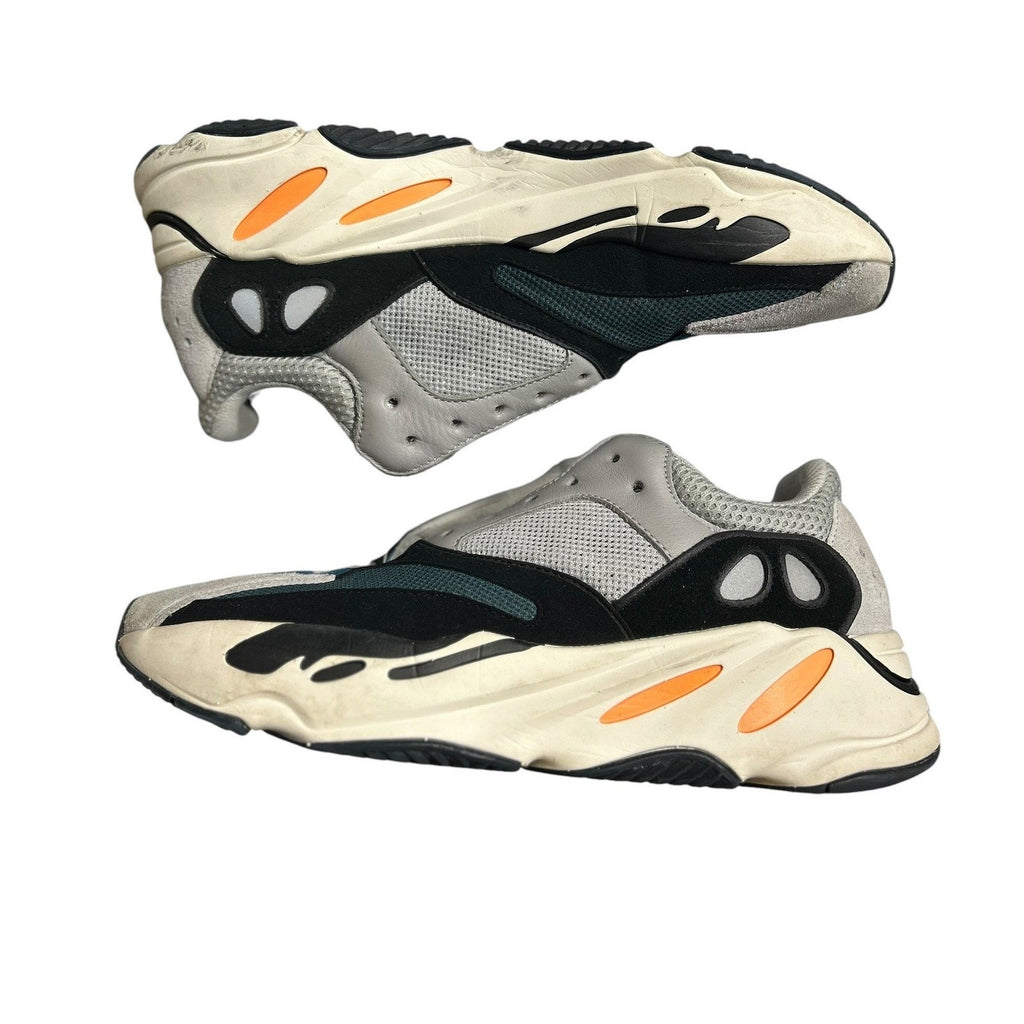 Adidas Yeezy Boost 700 Wave Runner OG Grey Black B75571 Mens 10.5 No Laces
