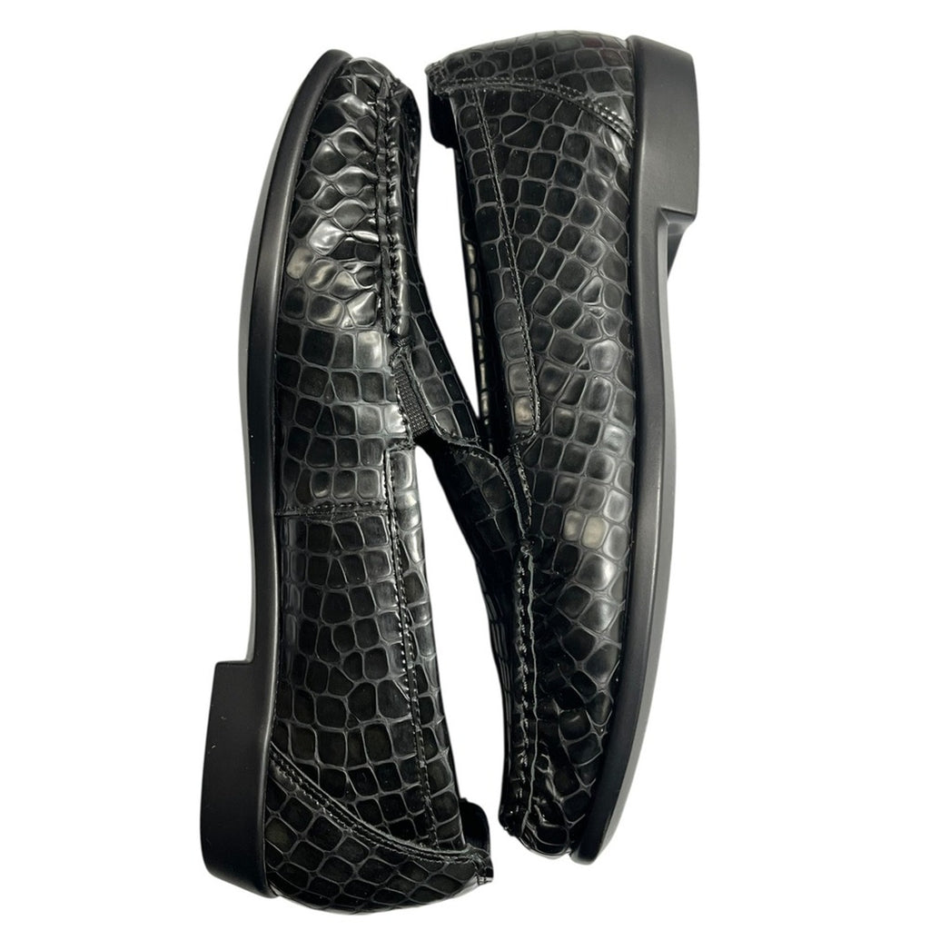 SAS loafers black embossed crocodile pattern slip on women's shoes 7.5