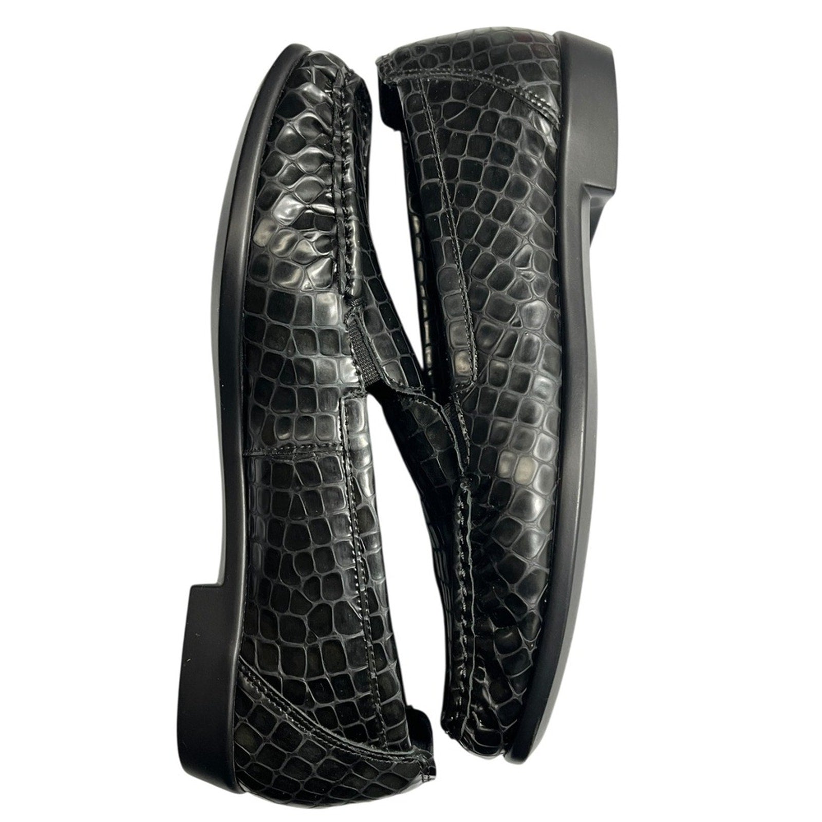 SAS loafers black embossed crocodile pattern slip on women's shoes 7.5
