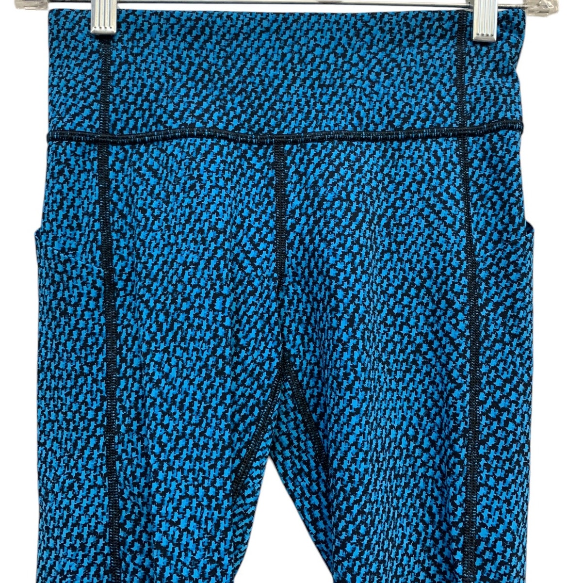 Lululemon Pace Rival Crop Scatter Star Beach Blanket Blue Black / Black SZ 2