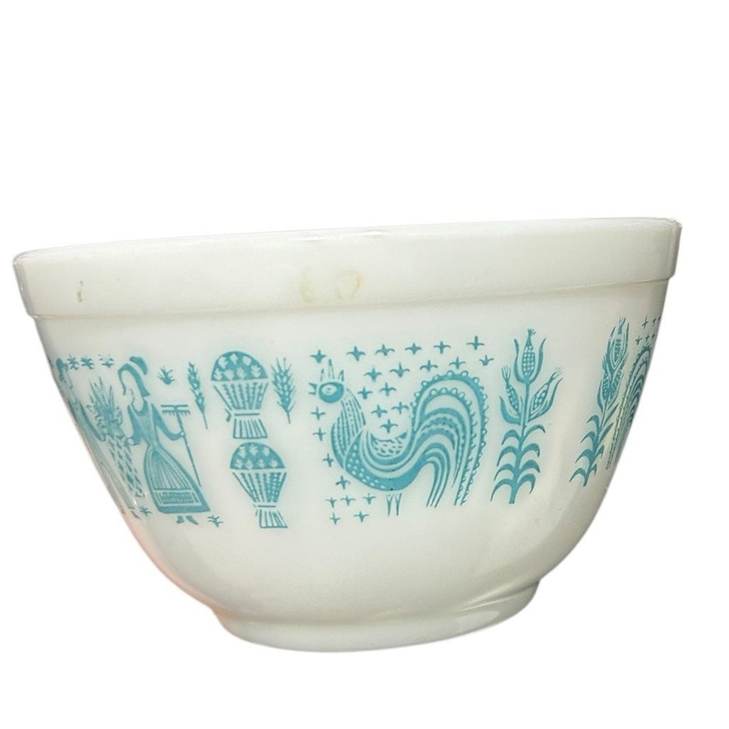 Vintage Pyrex Butterprint Amish Turquoise White Milk Glass Mixing Bowl 401 1.5pt
