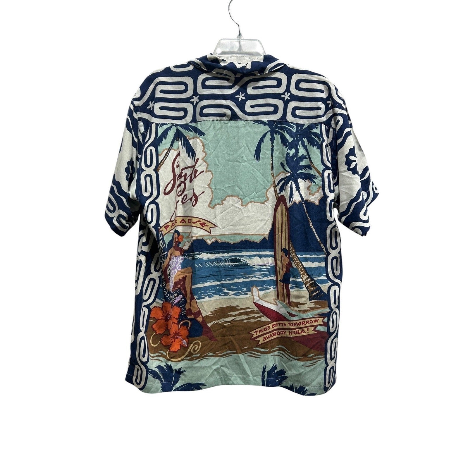 Patagonia Pataloha Mens Seas Medium Blue White Floral Graphic Hawaiian Shirt