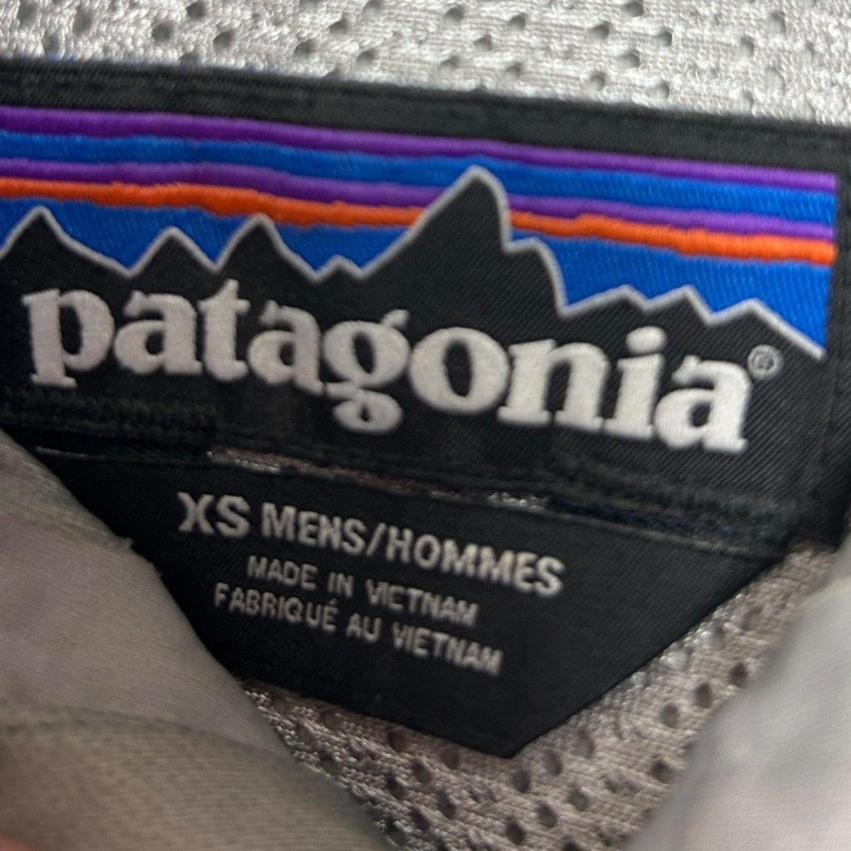 Patagonia Torrentshell 3L Rain Jacket Nouveau Green Mens XS Waterproof Shell