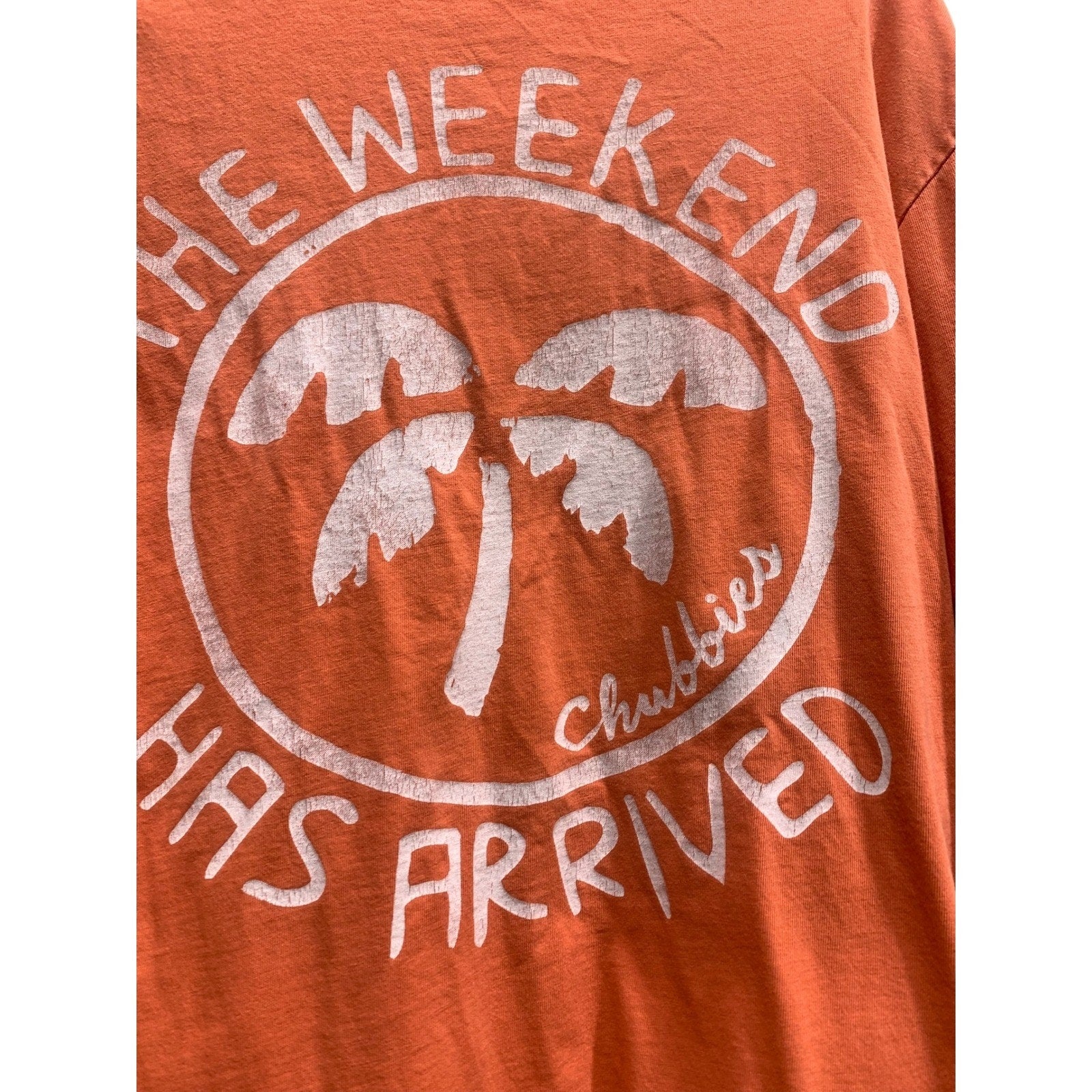 Chubbies Mens XL Orange The Weekend Has Arrived Graphic Long Sleeve Pocket Tee