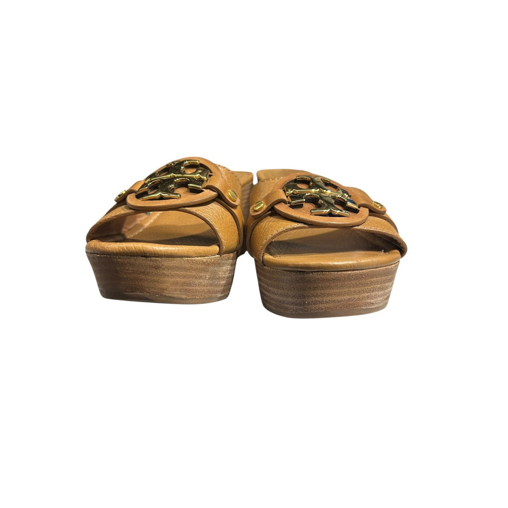 Tory Burch Miller Tan Pebbled Leather Platform Wedge Sandals Gold Logo 7M Brazil