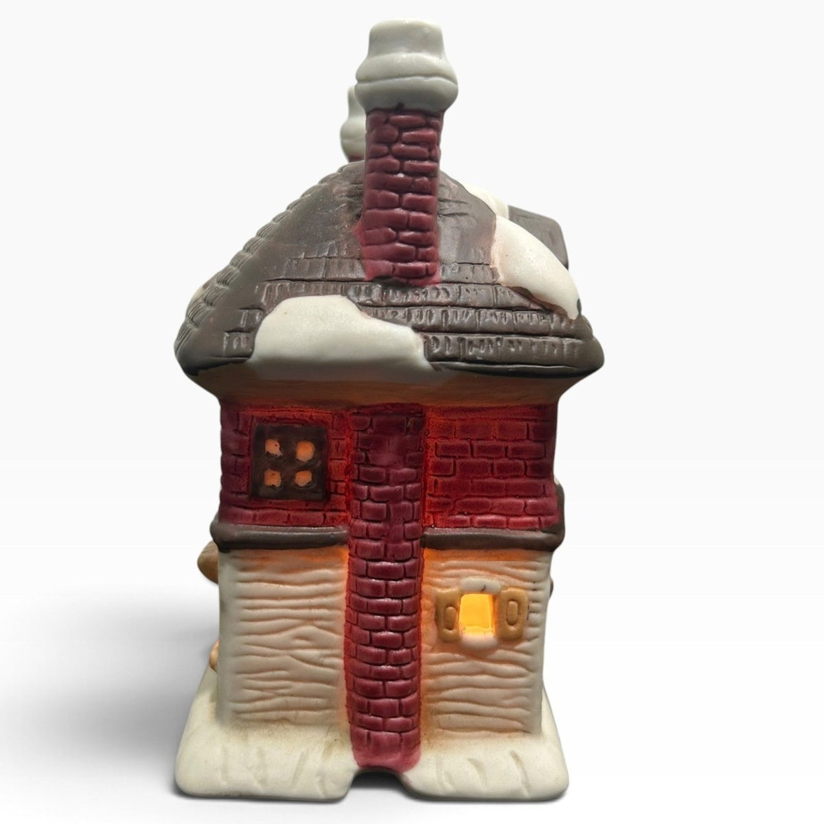 Electric Lighted Ceramic Dickens House Christmas Village Inn Snow Covered Decor