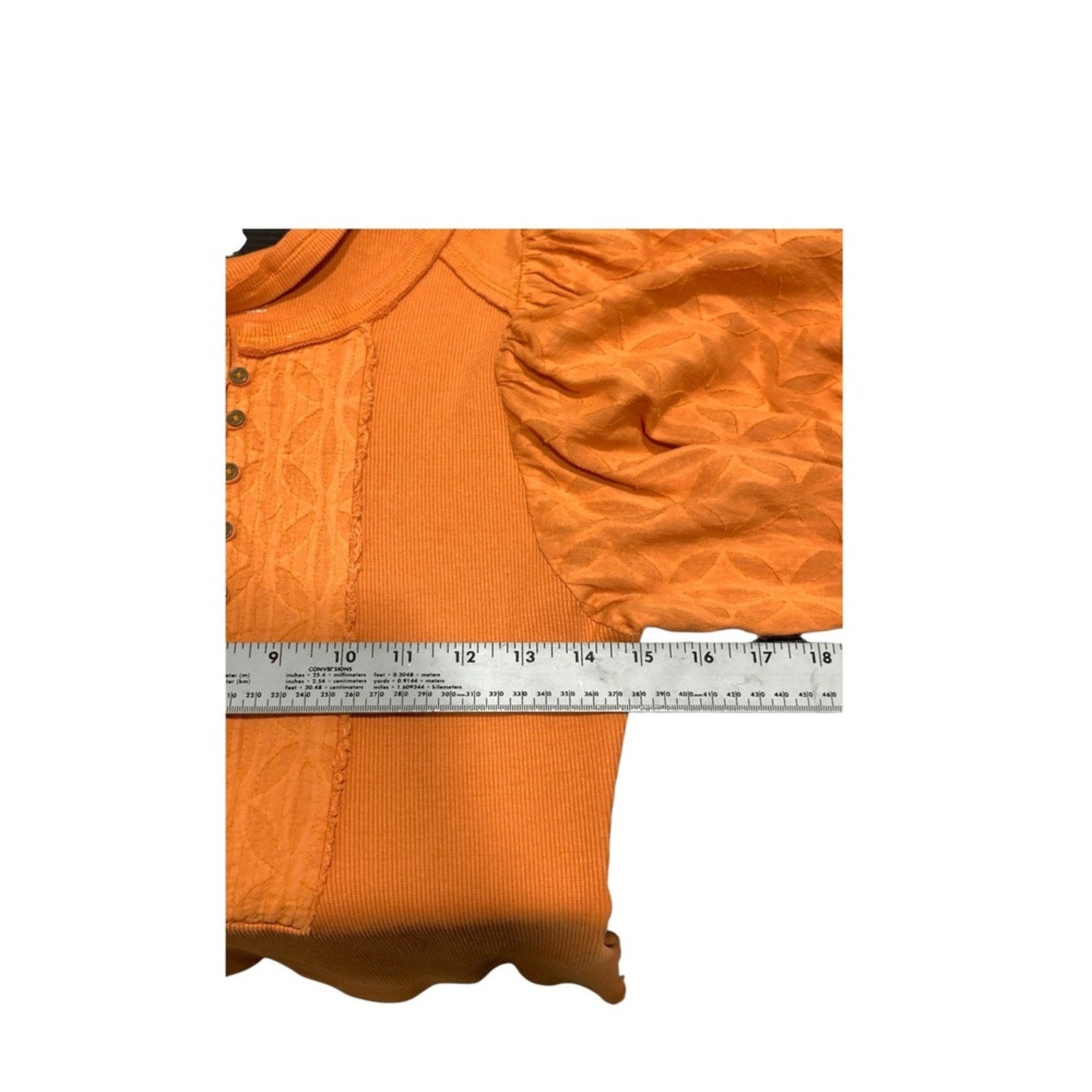 Anthropologie Pilcro Bella Puff Sleeve Henley Top Orange SZ Small holiday boho