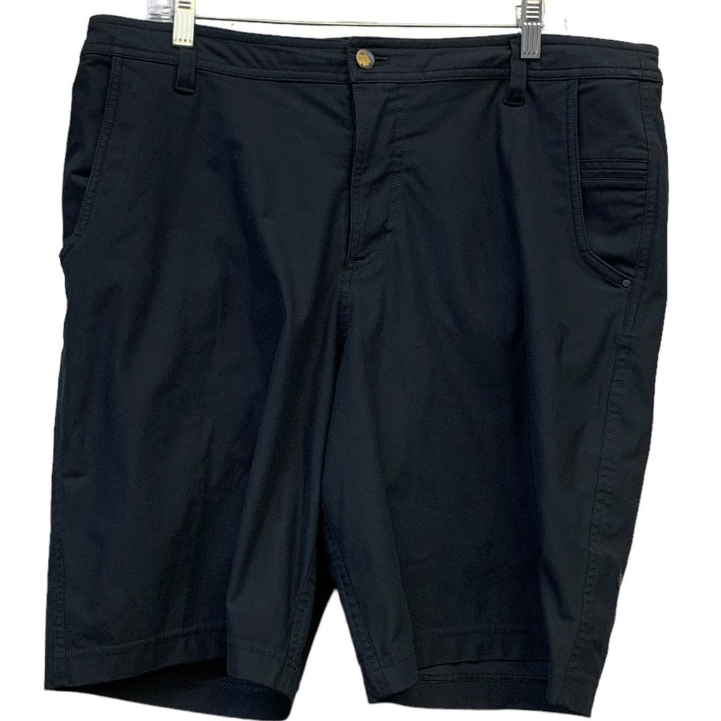 Lululemon Men's Black Shorts SZ 38