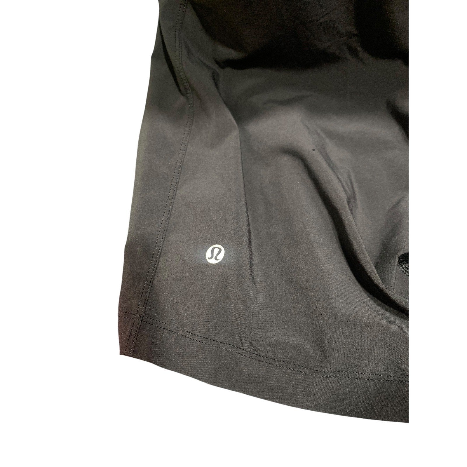 Lululemon T.H.E. Short Linerless 9" Black (First Release) Running Shorts Size M