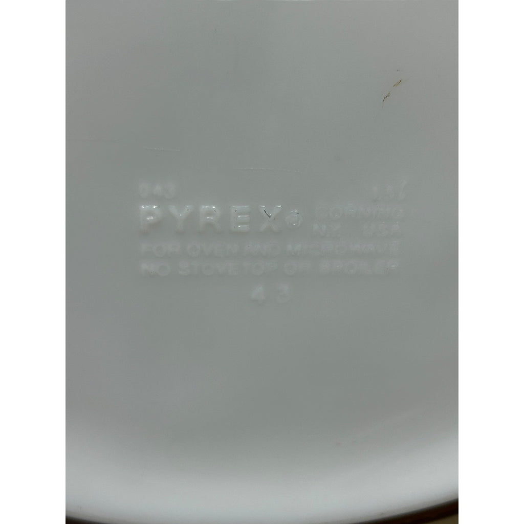 Pyrex Woodland 043 Oval Casserole Dish 1.5 Qt Brown no Lid Vintage Baker