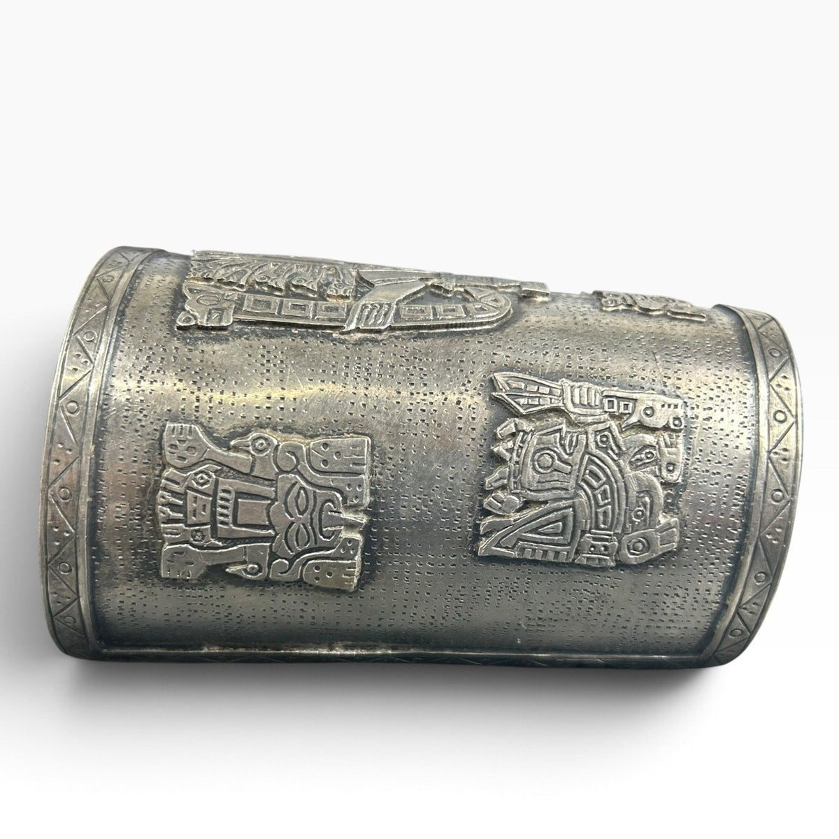 Vintage Peruvian Silver Cuff Bracelet Incan Inti Sun God Embossed 121g Patina