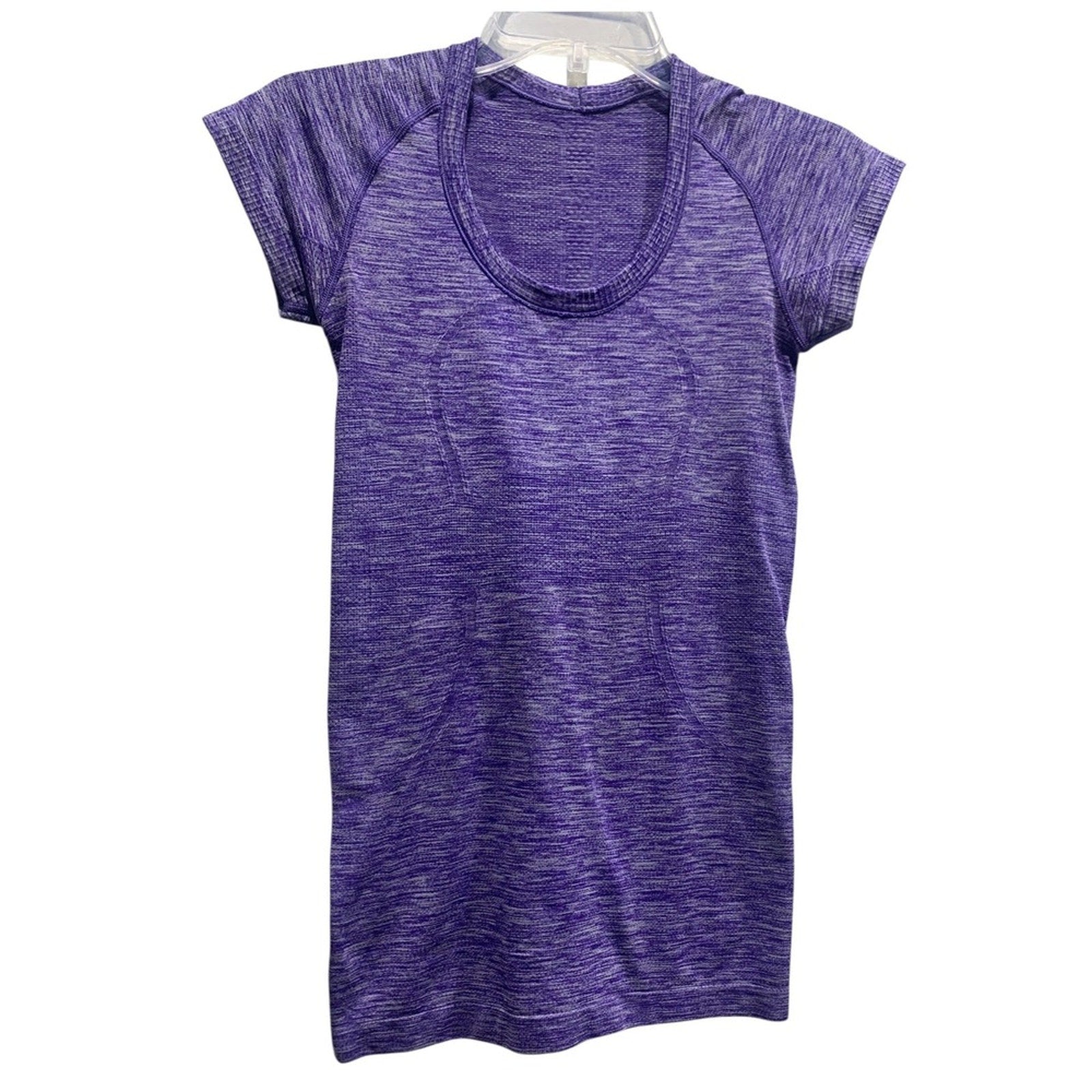 Lululemon Run Swiftly Tech Short Sleeve Scoop
Heathered Bruised Berry sz 4