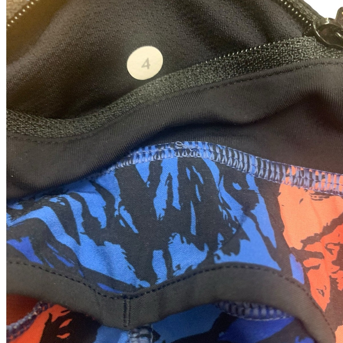 Lululemon Speed Short Paint Storm Harbor Blue Multi / Black SZ 4