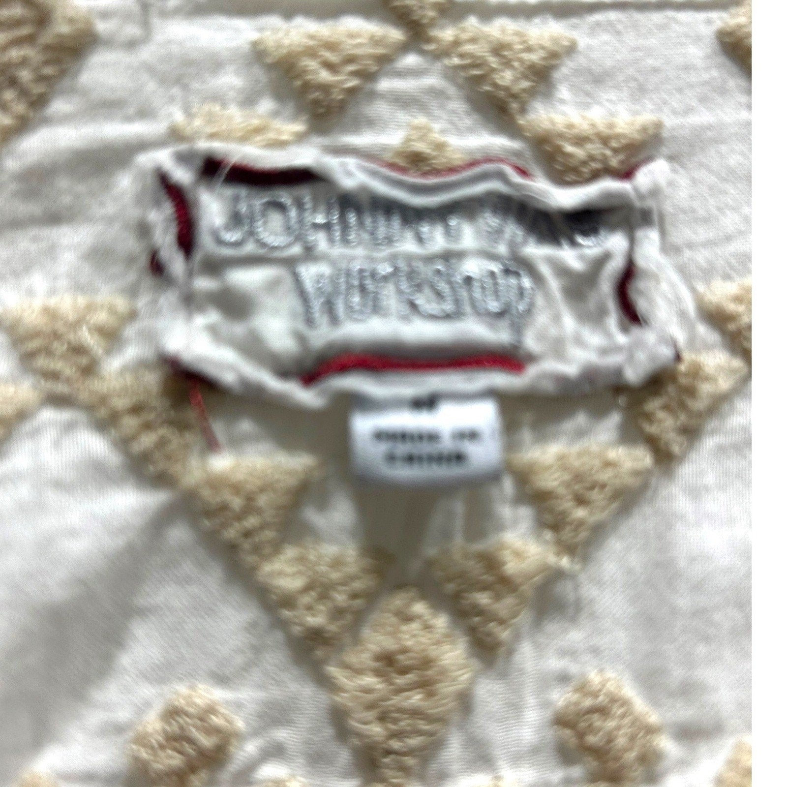 Johnny Was Workshop White Embroidered Bell Sleeve Peasant Blouse W14719-3 XS