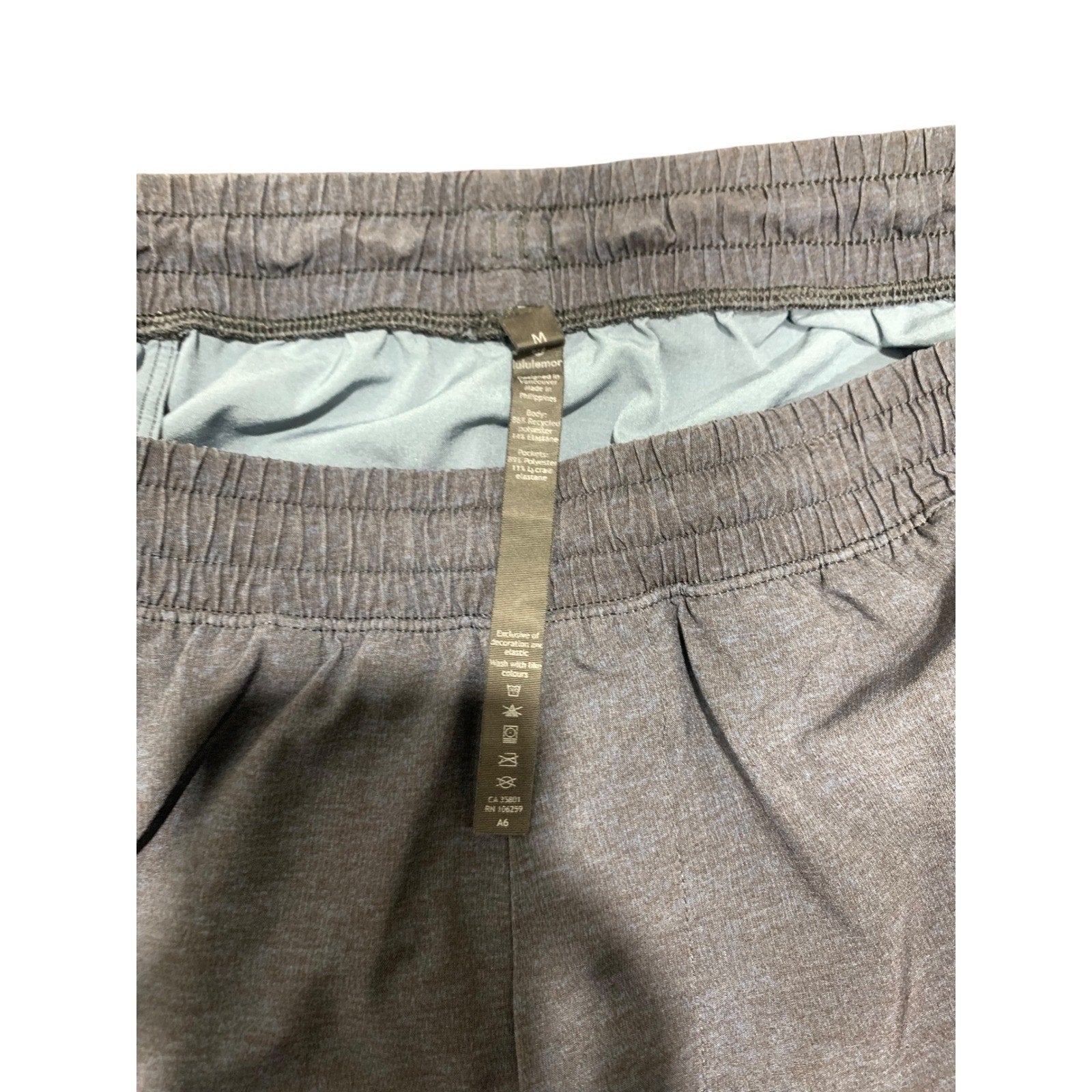 Lululemon Mens Heathered Navy Blue Athletic Training Shorts Size M Drawstring