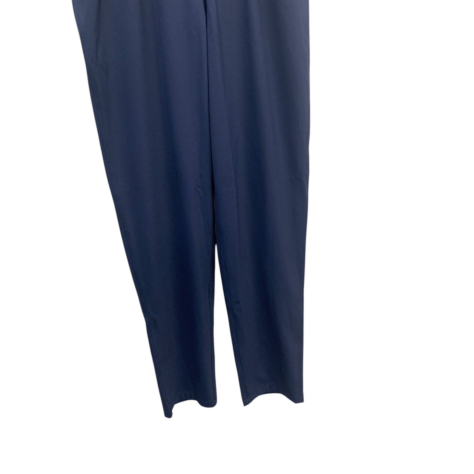 Lululemon Keep Moving Pant True Navy sz 4