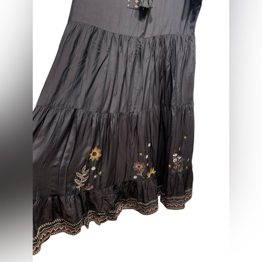 Johnny Was Calme Silk Tiered Embroidered Maxi Dr SZ M Dark Brown/Black With Slip