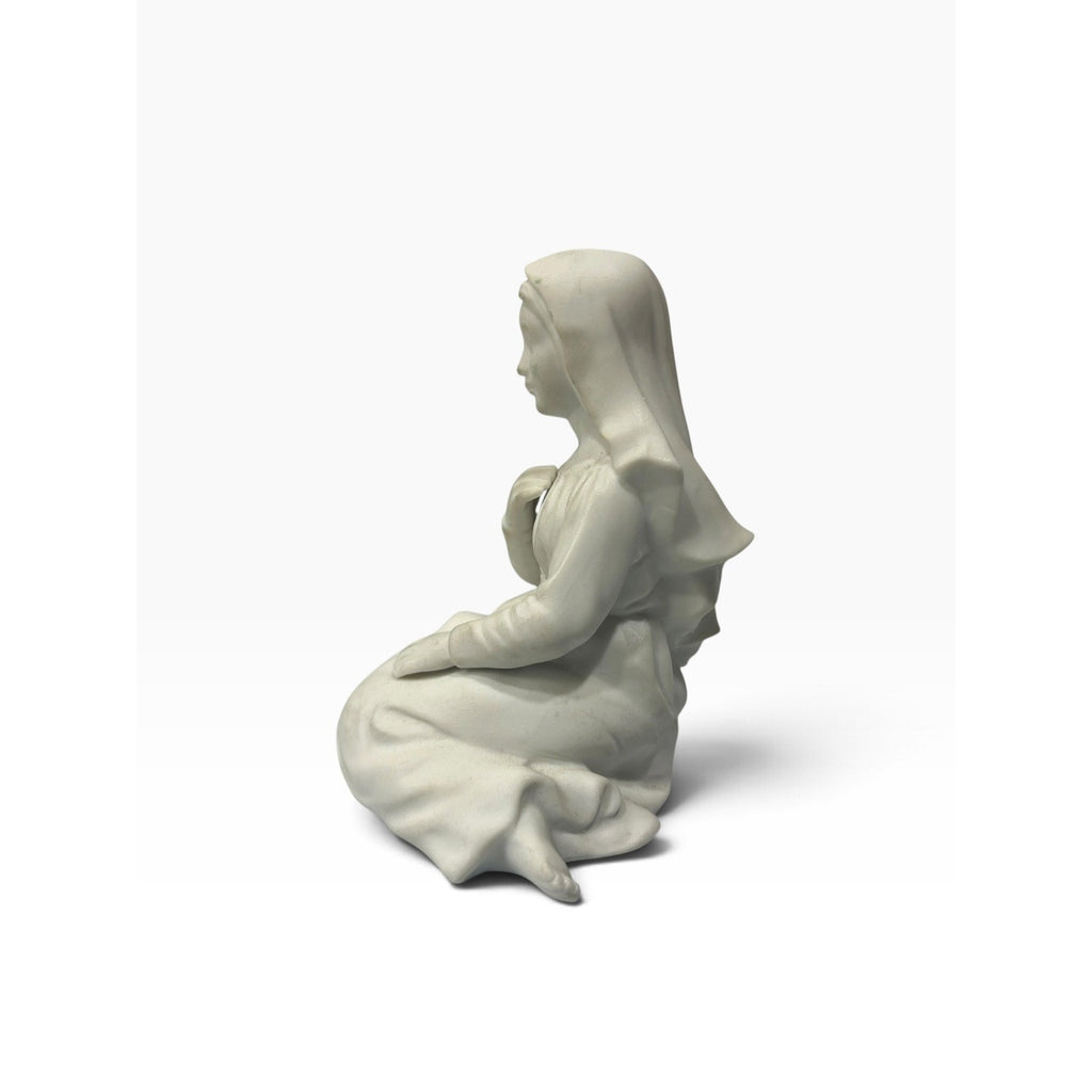 Vintage 1981 Avon Nativity Collectibles Mary Bisque Porcelain Figurine 4.5" Rare