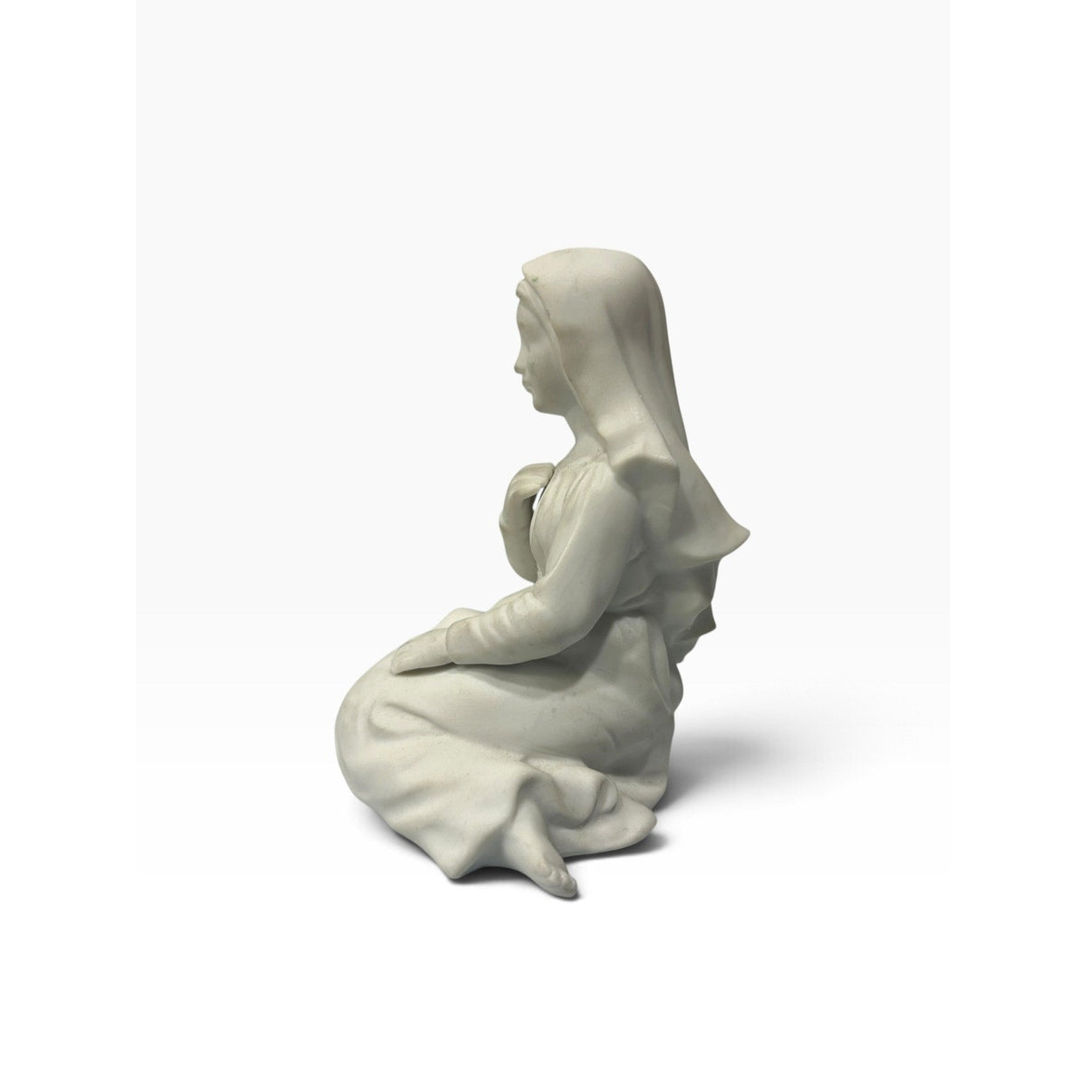 Vintage 1981 Avon Nativity Collectibles Mary Bisque Porcelain Figurine 4.5" Rare