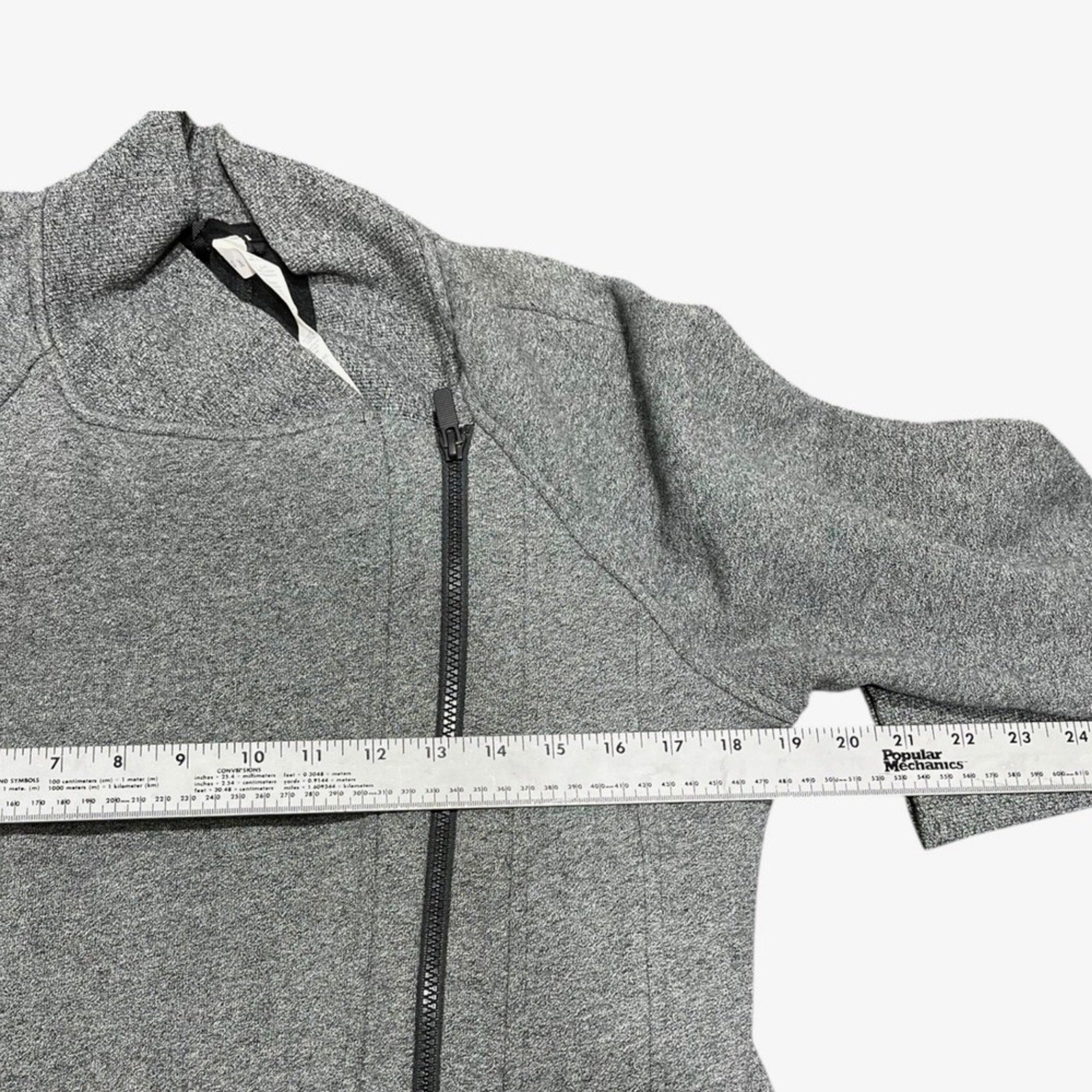 Lululemon Back To It Wrap Heathered Speckled Black Gray Asymmetrical Zip Size 6