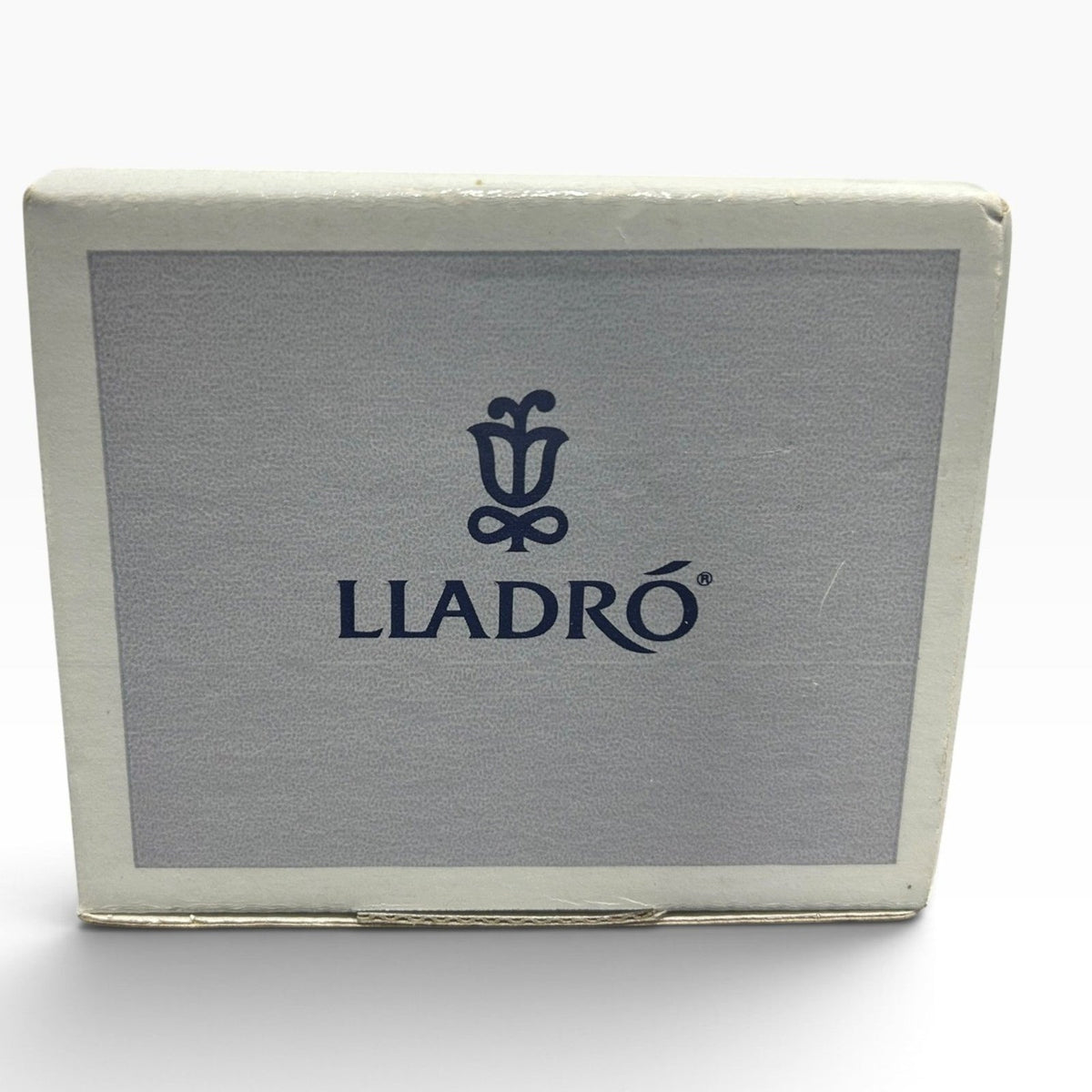 Lladro 1991 Christmas Ball Ornament Matte Porcelain Nativity Carolers with Box
