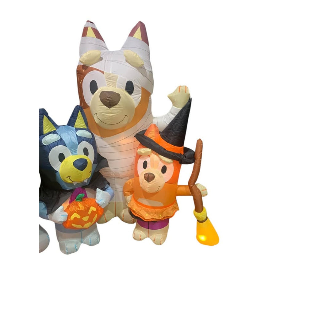 Bluey Halloween yard blow up lighted bluey family