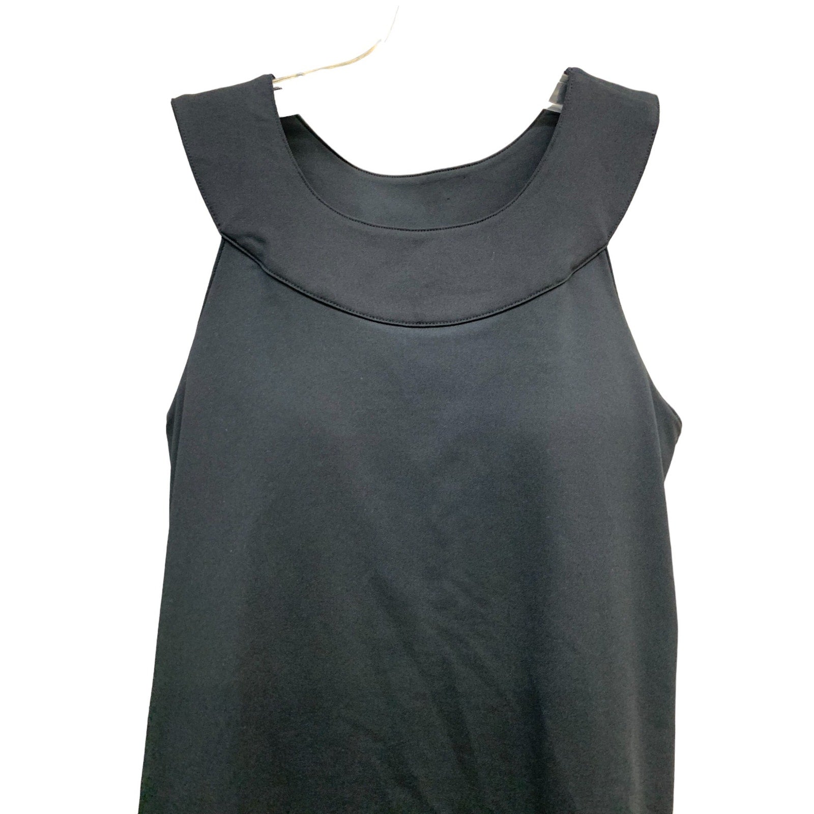Athleta Black Tank U-Neck with Built-In Bra  SZ Small