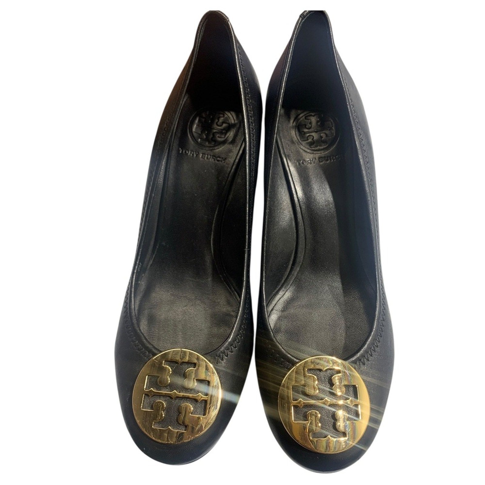 Tory Burch Black Leather Wedge Pumps Gold Logo Round Toe Women's Size 8M