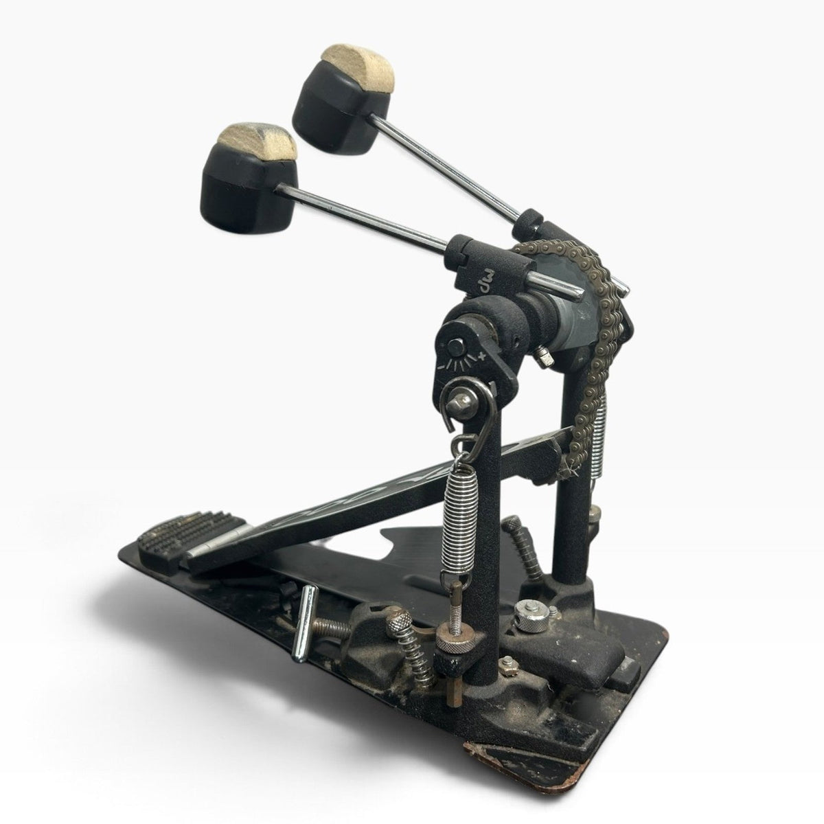 DW 7000 Double Bass Master Primary Kick Drum Pedal with 2 Beaters Instrument