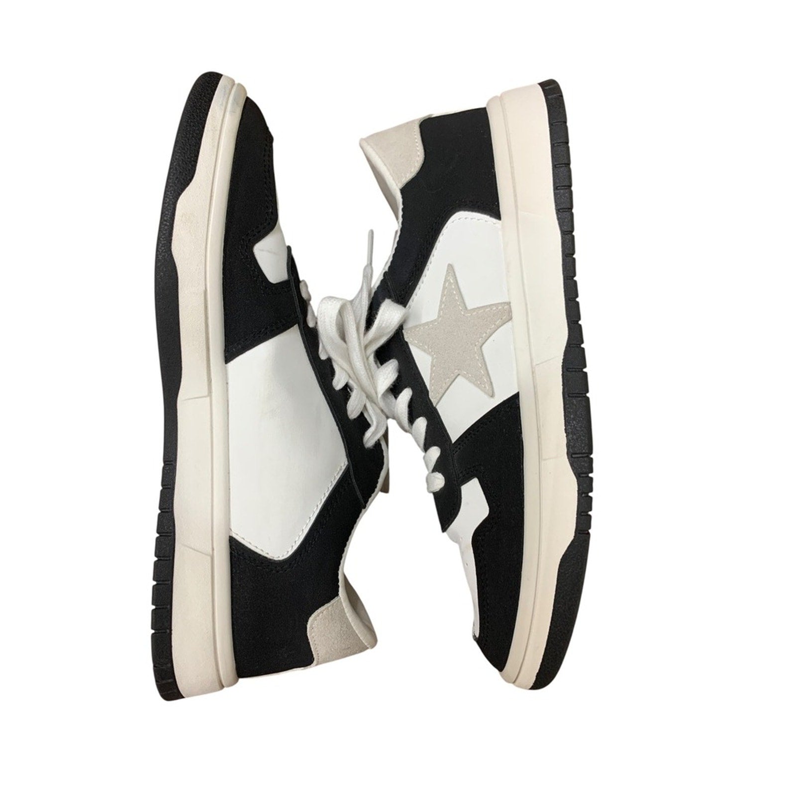 VH by Vintage H.V. Star Sneakers Womens Shoes Black & White SZ 8.5