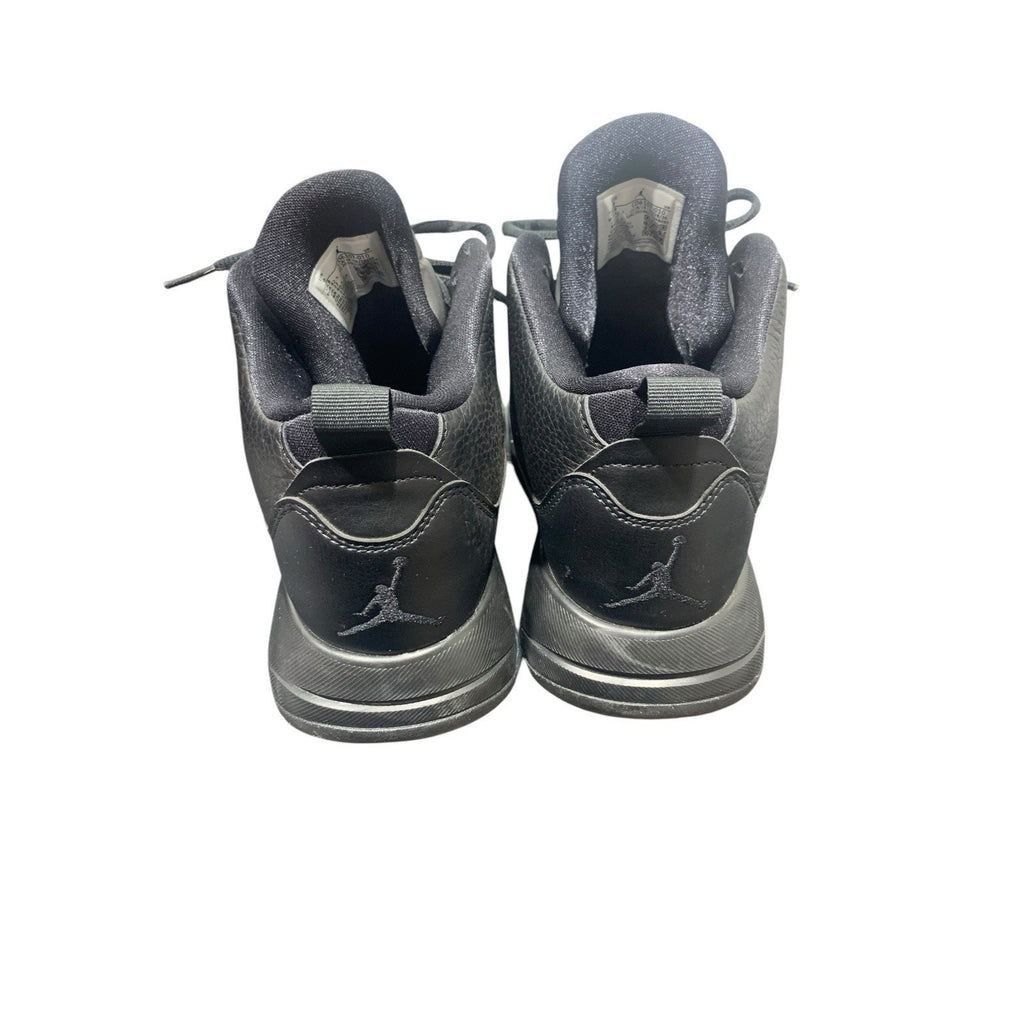 Size 13 - Jordan Maxin 200 Black Anthracite NIB sz 9