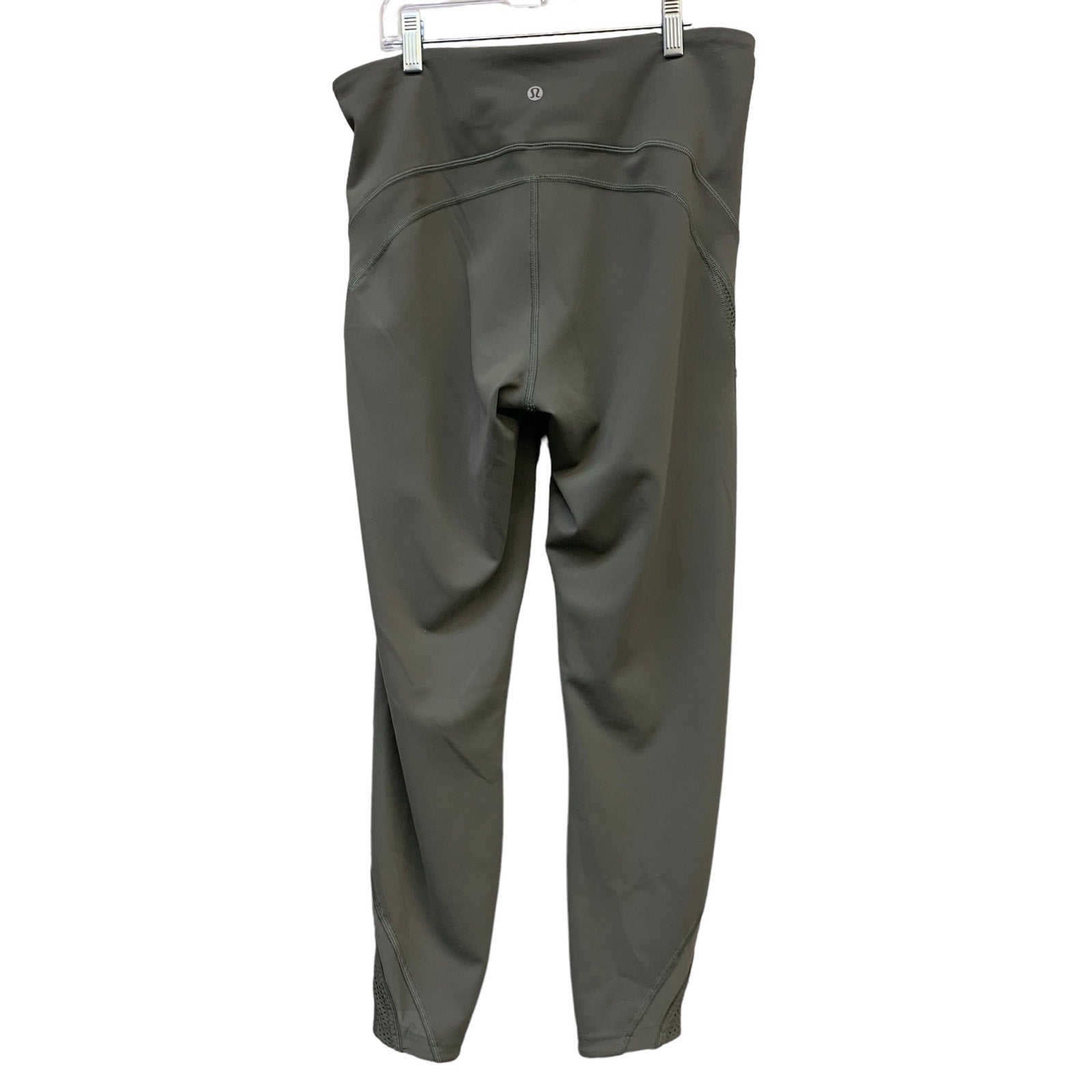 Lululemon Bootcamp Ready Tight 25" Green Sage SZ 10