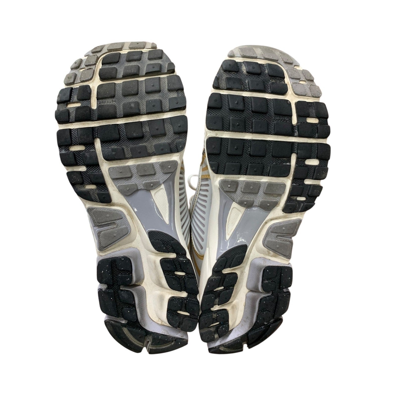 Nike Air Zoom Vomero 5 Running Sneakers Platinum Tinit Metallic Gold Men's 11.5