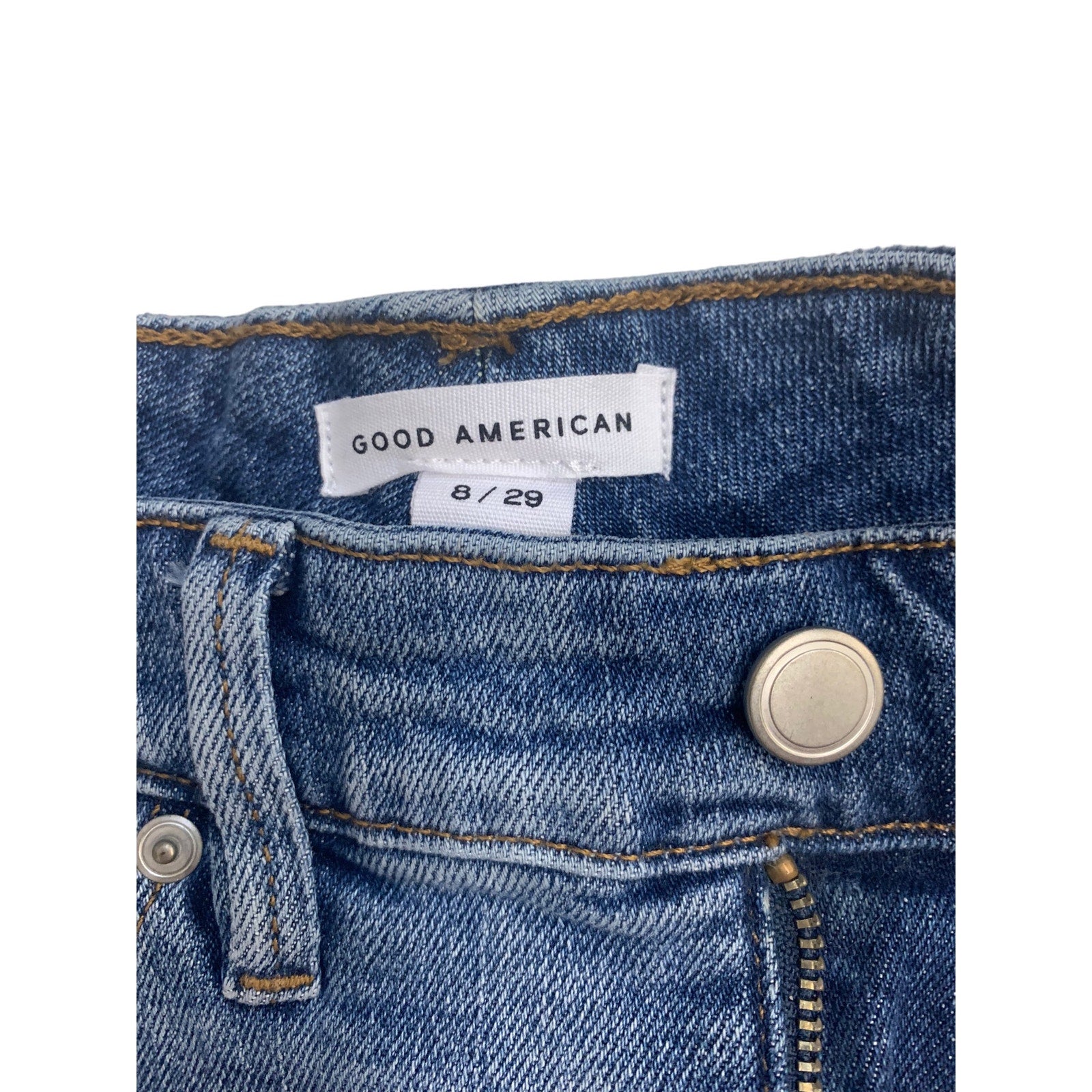 NWT Good American Bombshell Shorts SZ 8/29