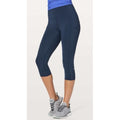 Lululemon Fast & Free Crop II *Nulux 19"
True Navy (First Release) SZ 4