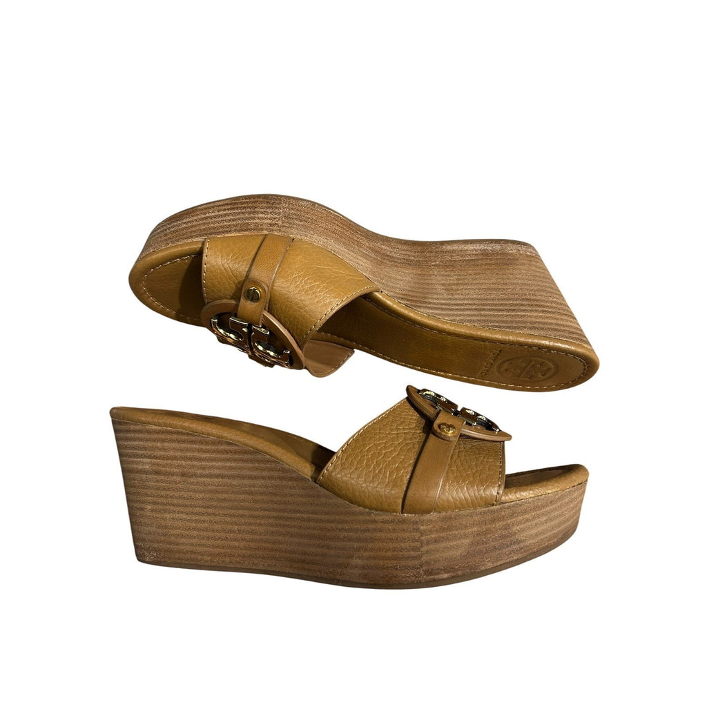Tory Burch Miller Tan Pebbled Leather Platform Wedge Sandals Gold Logo 7M Brazil