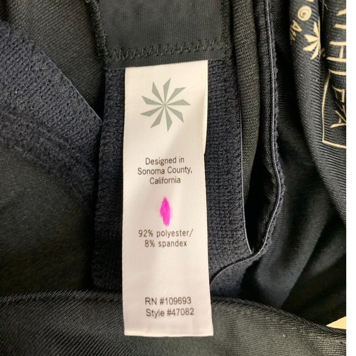 Athleta Black Tank U-Neck with Built-In Bra  SZ Small