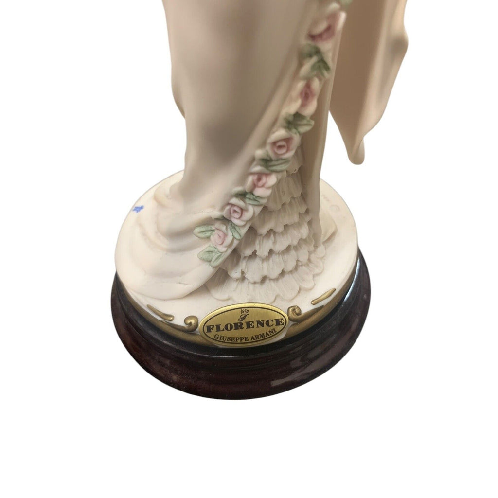 Giuseppe Armani "Serena" Figurine 13.5" Florence Italy