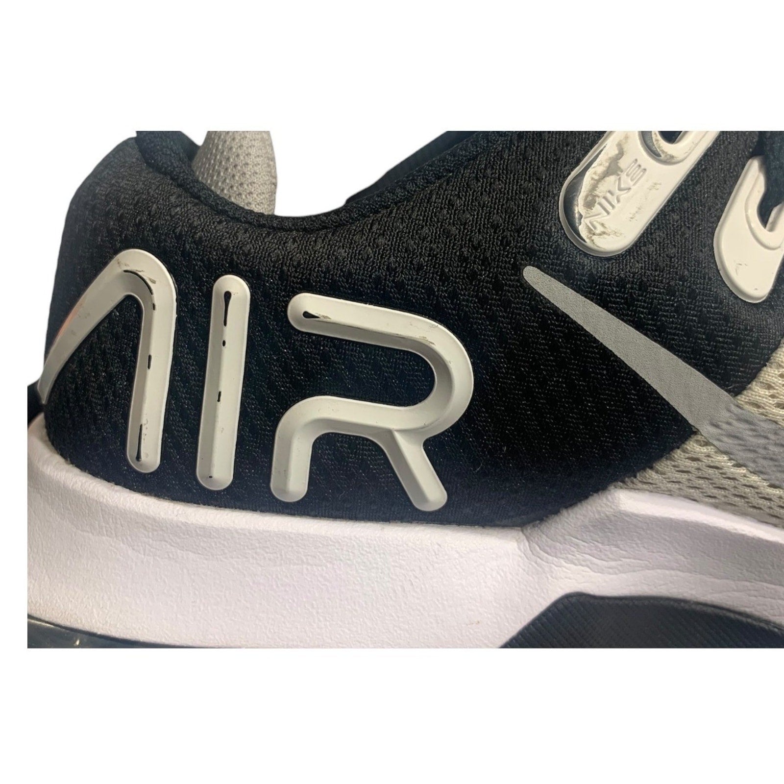 Nike Air Max Alpha Trainer 4 White Black Size 8