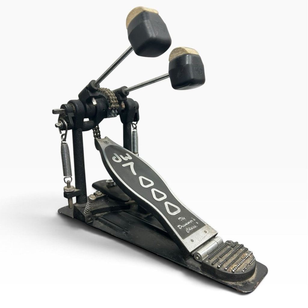 DW 7000 Double Bass Master Primary Kick Drum Pedal with 2 Beaters Instrument