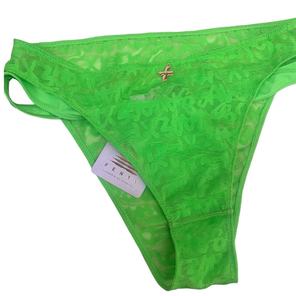 Savage x Fenty  Lime 2 pieces bottom NWT Medium Top Large