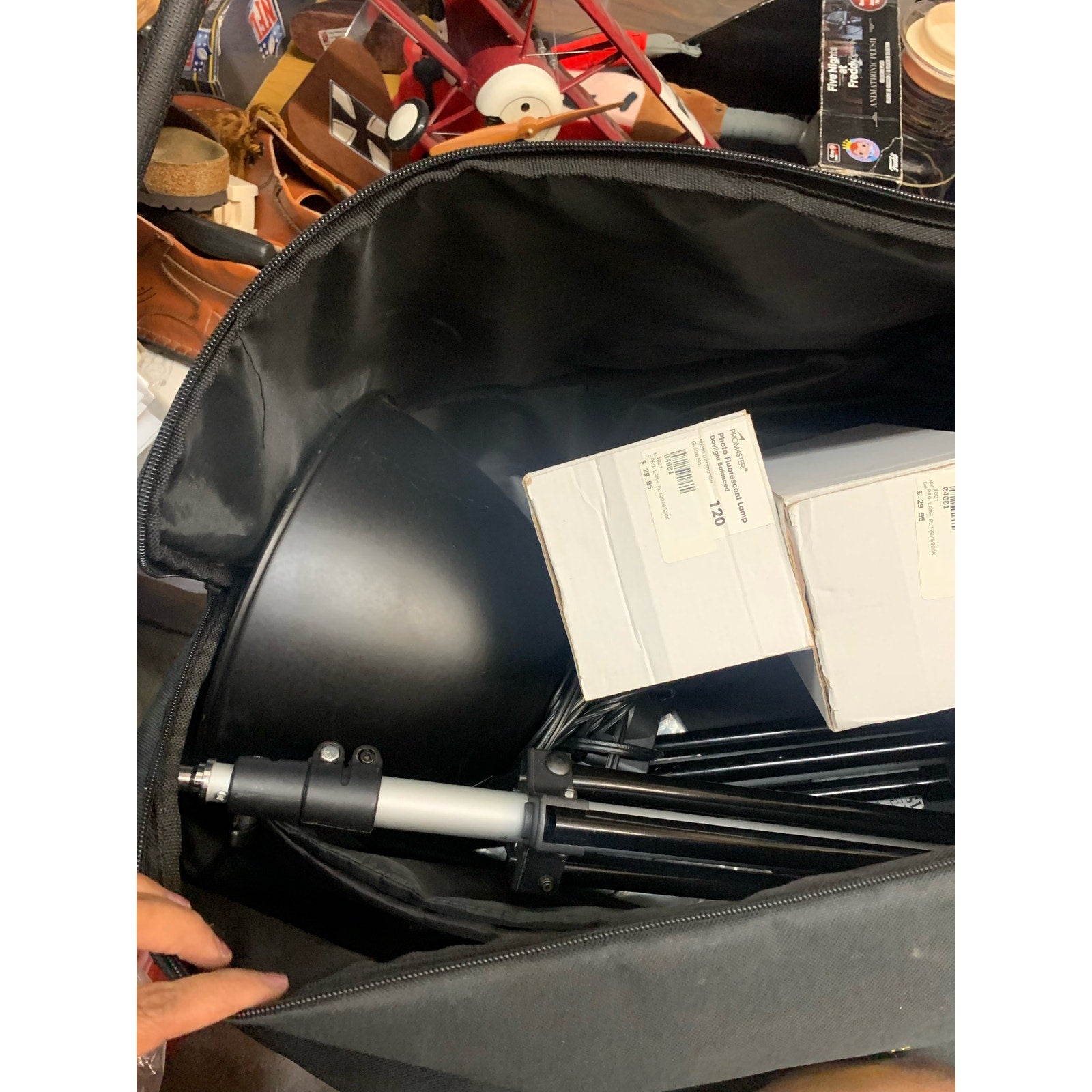 Promaster Lighting Lamps, light bulbs, tripods and bag