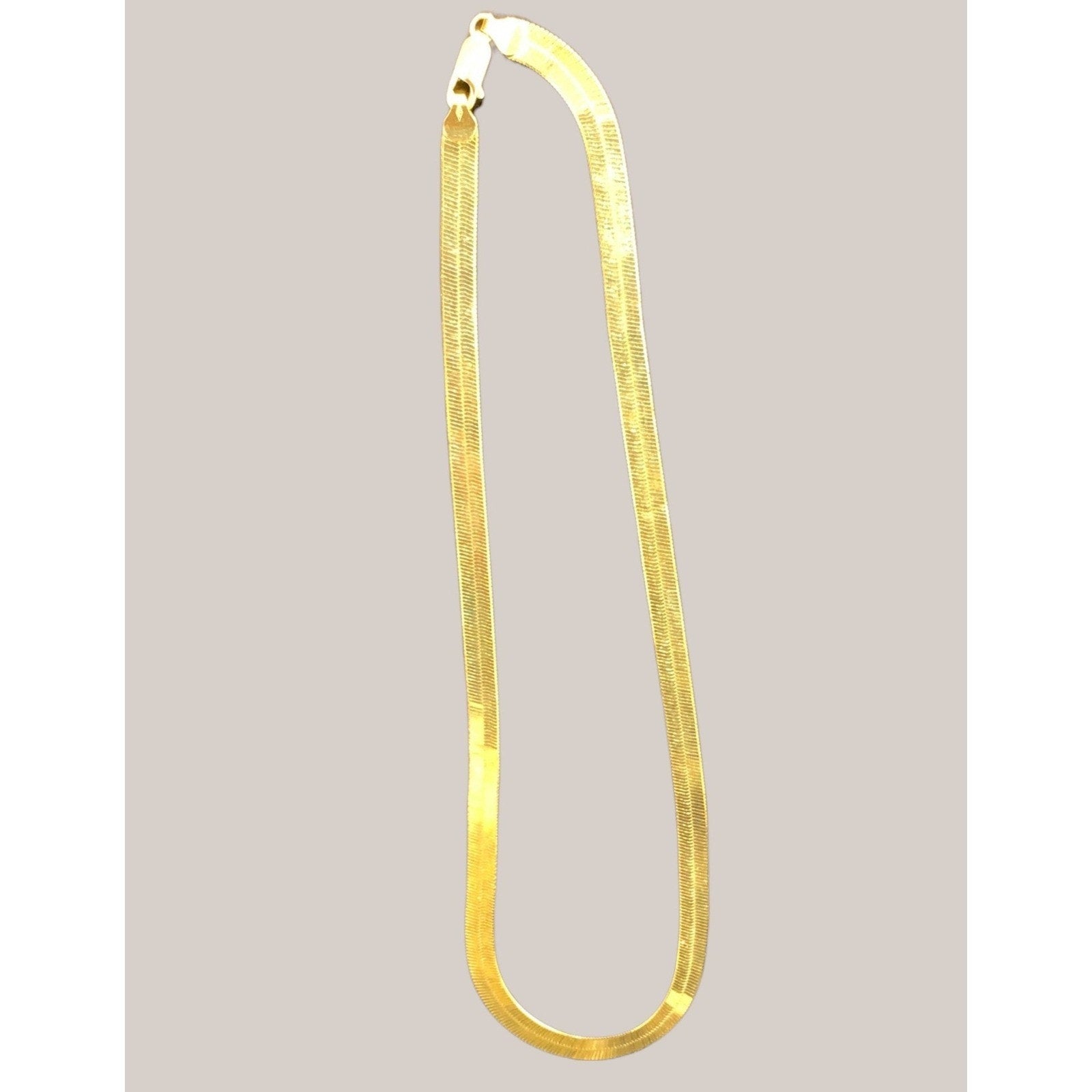 14K YellowGold Herringbone Chain Necklace 18.4g Flat Snake Link Solid Gold 18.5"