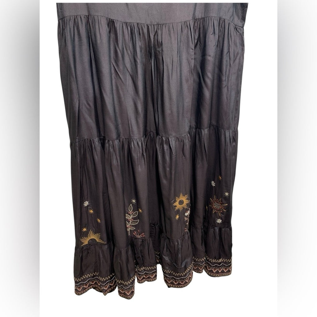 Johnny Was Calme Silk Tiered Embroidered Maxi Dr SZ M Dark Brown/Black With Slip